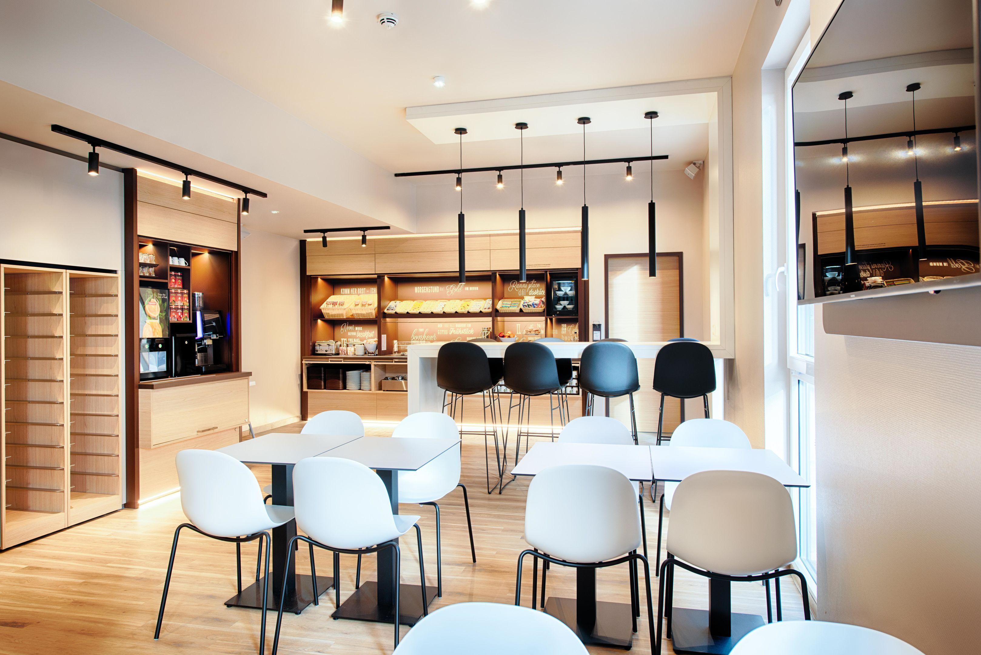 B&B Hotel Rostock City-West מראה חיצוני תמונה